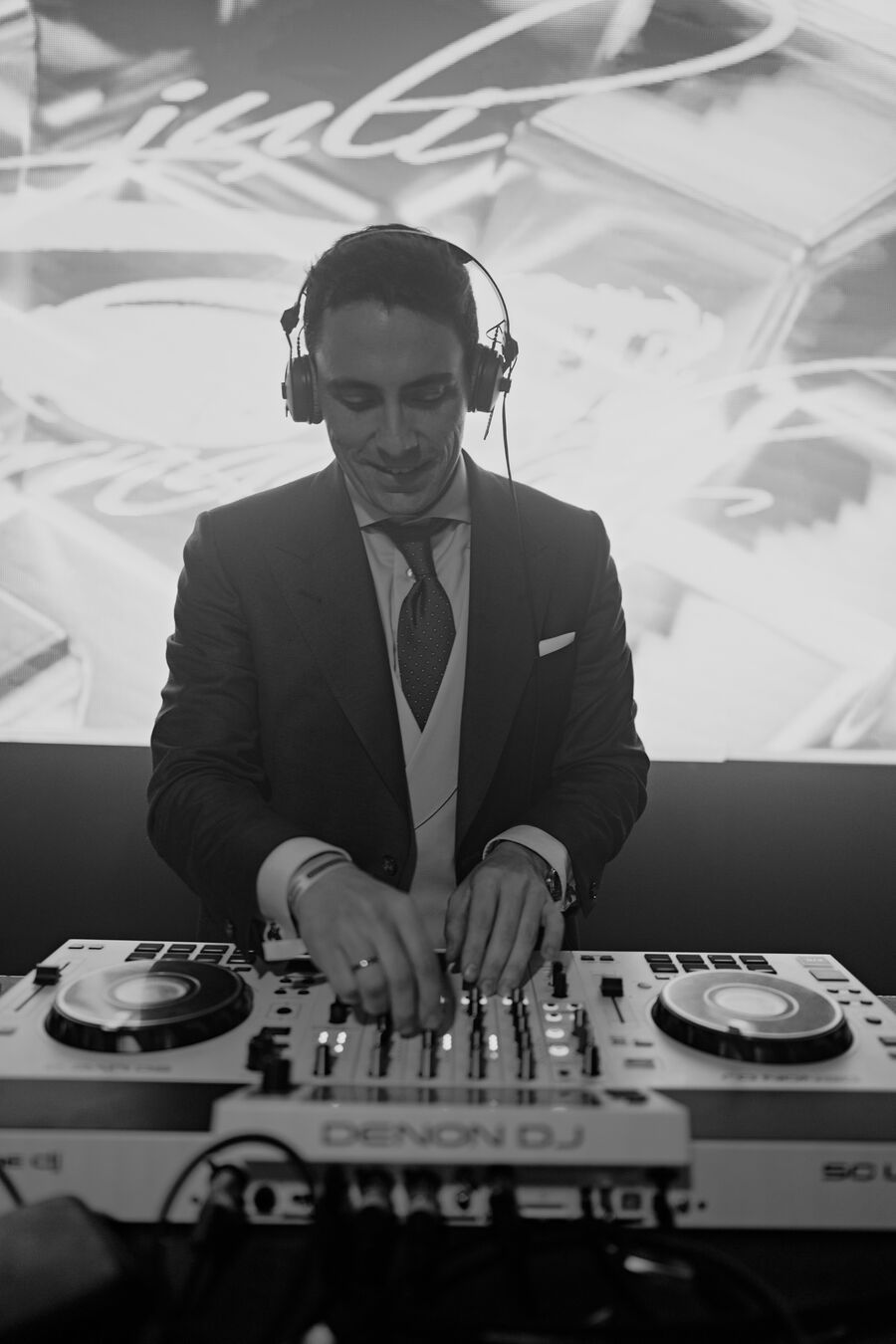 Juli Fernández DJ BW